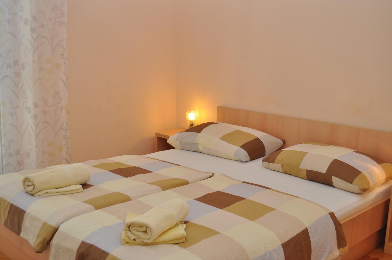 Apartments Ljubica Makarska Ngoại thất bức ảnh