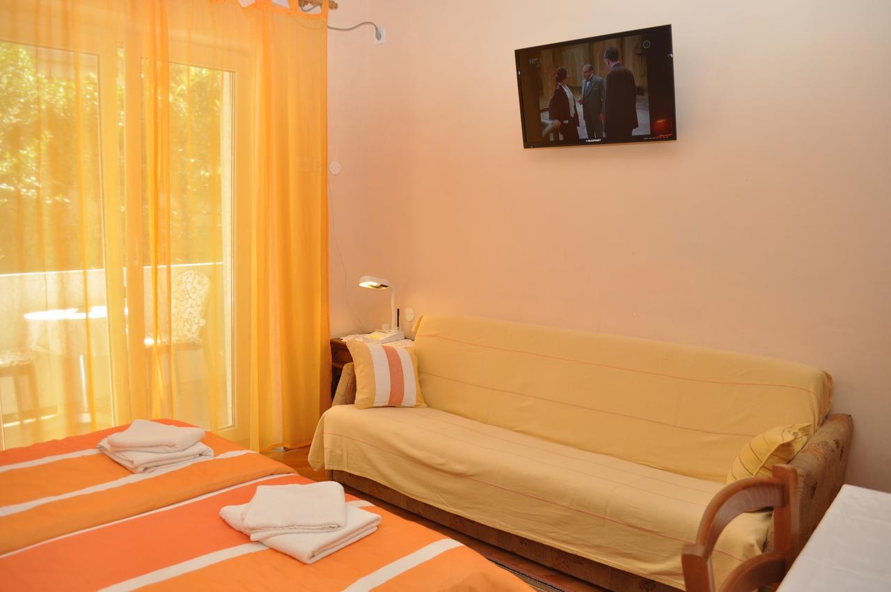Apartments Ljubica Makarska Ngoại thất bức ảnh