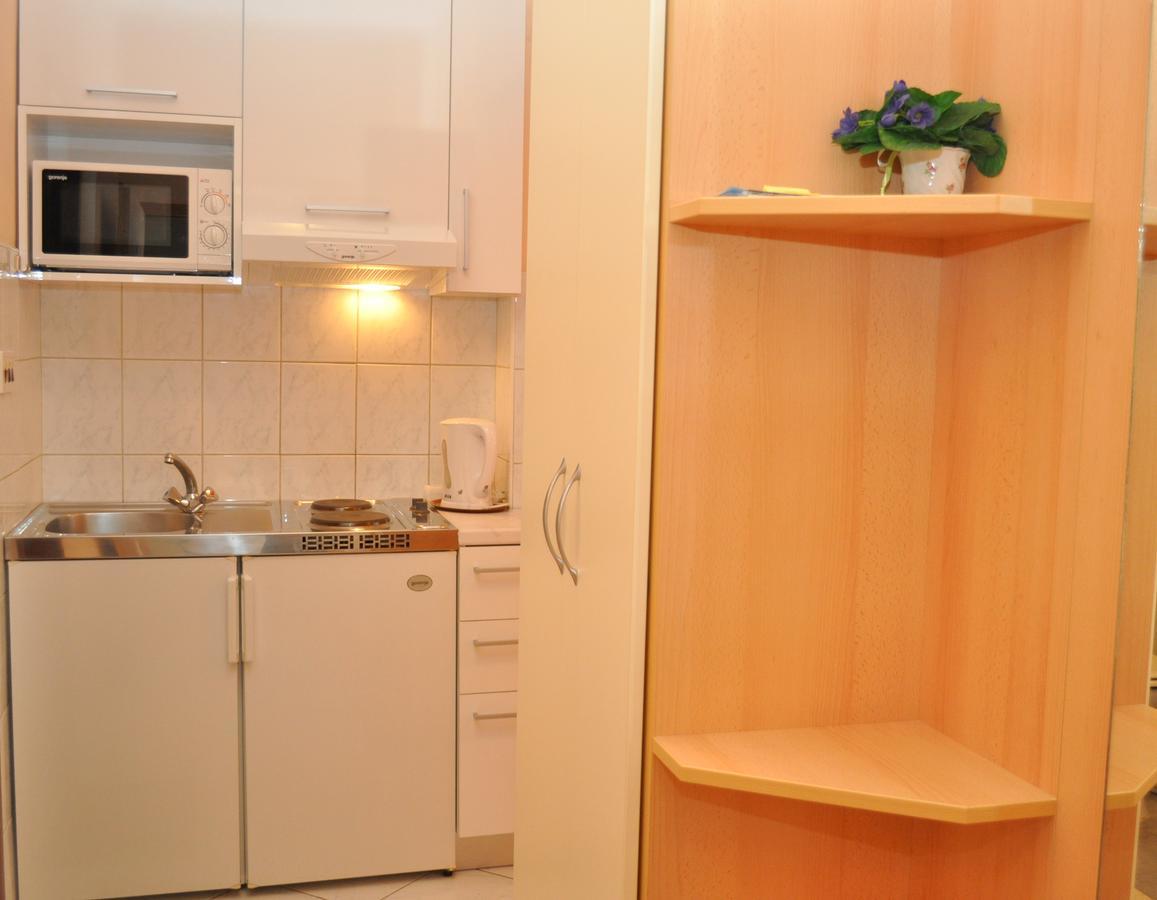 Apartments Ljubica Makarska Ngoại thất bức ảnh