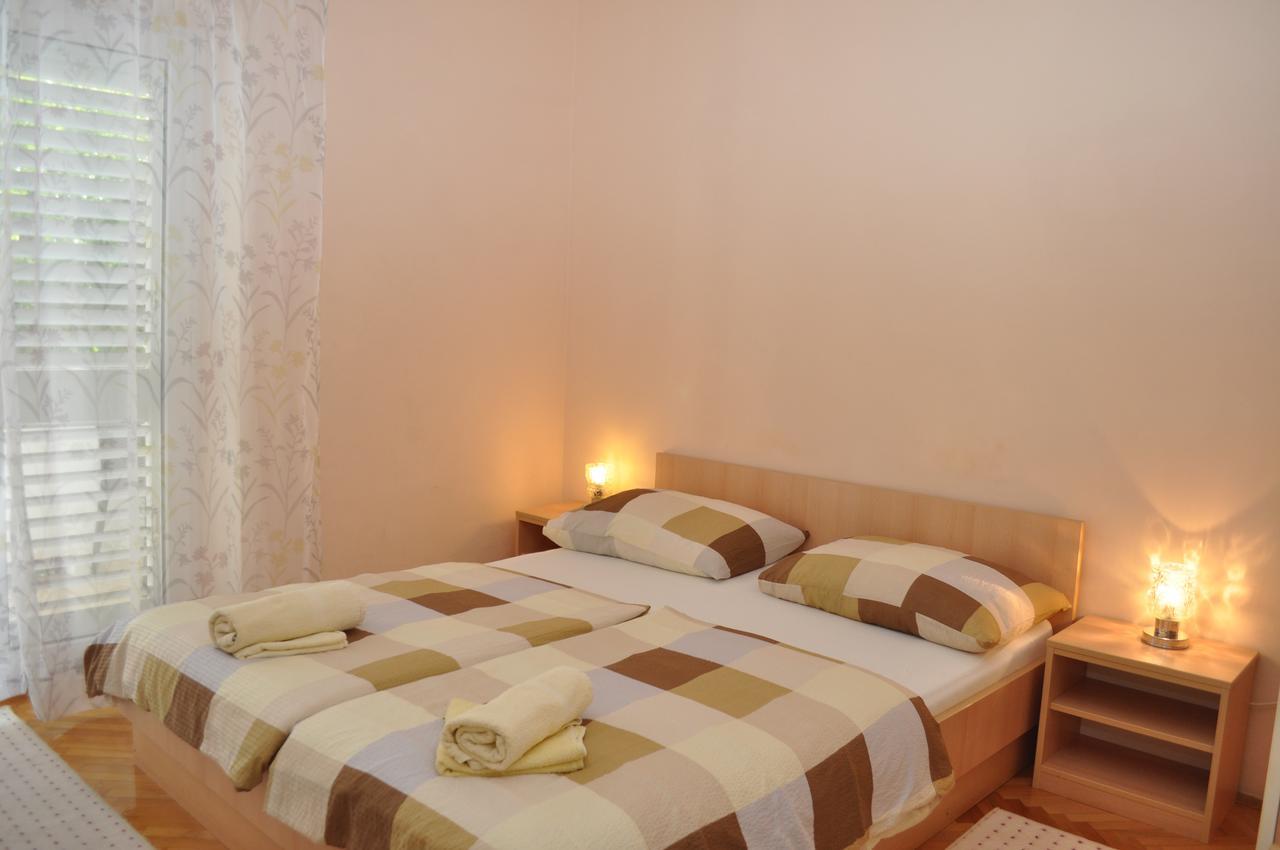 Apartments Ljubica Makarska Ngoại thất bức ảnh